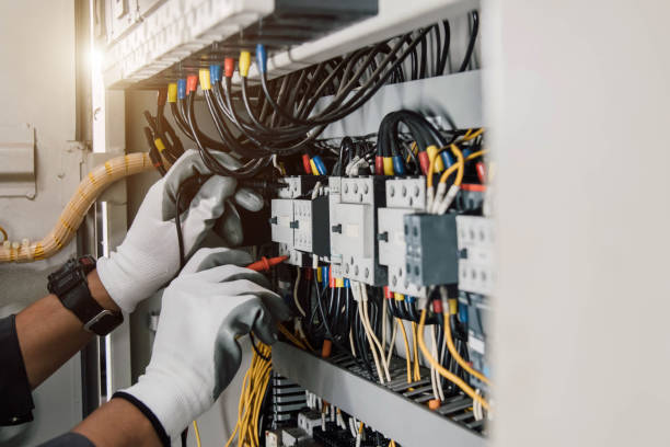 Best 24-Hour Electrician  in Beckett Ridge, OH